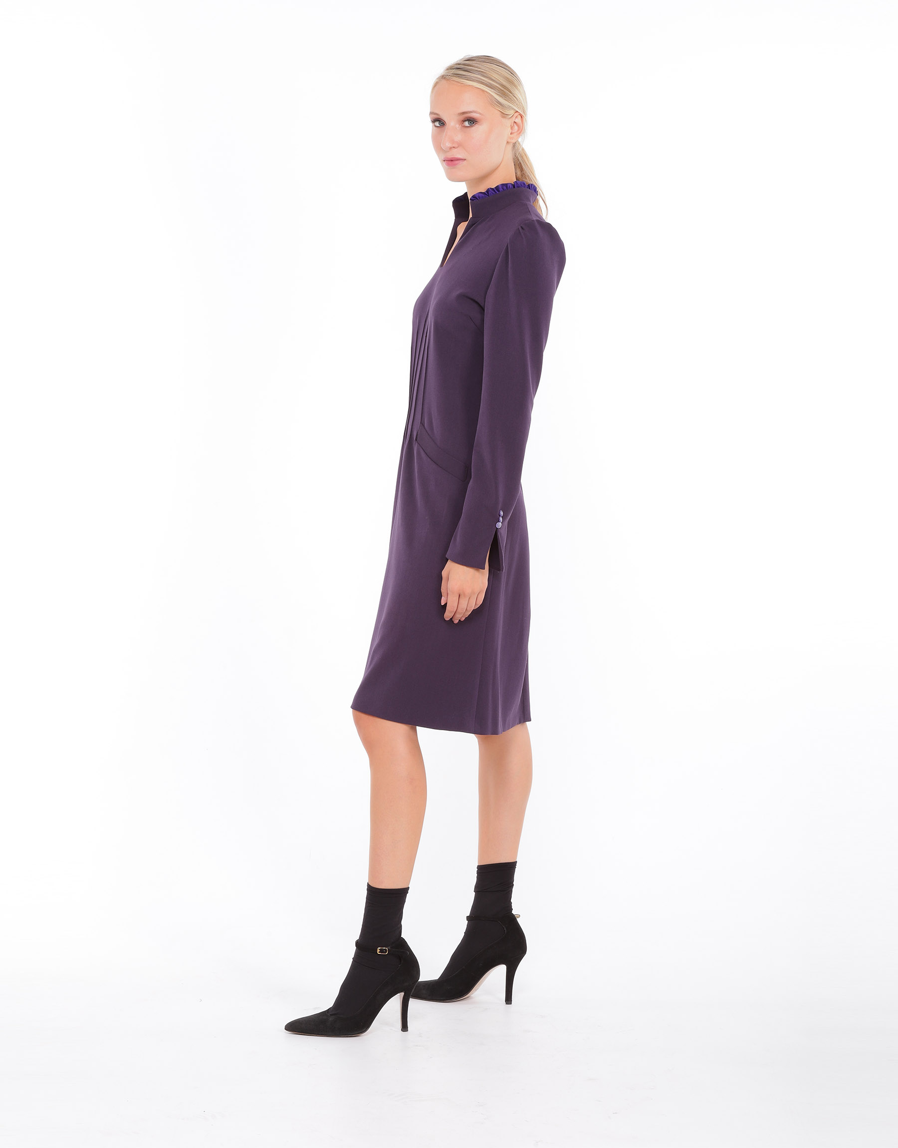 Robe longue trapèze en crêpe stretch violet